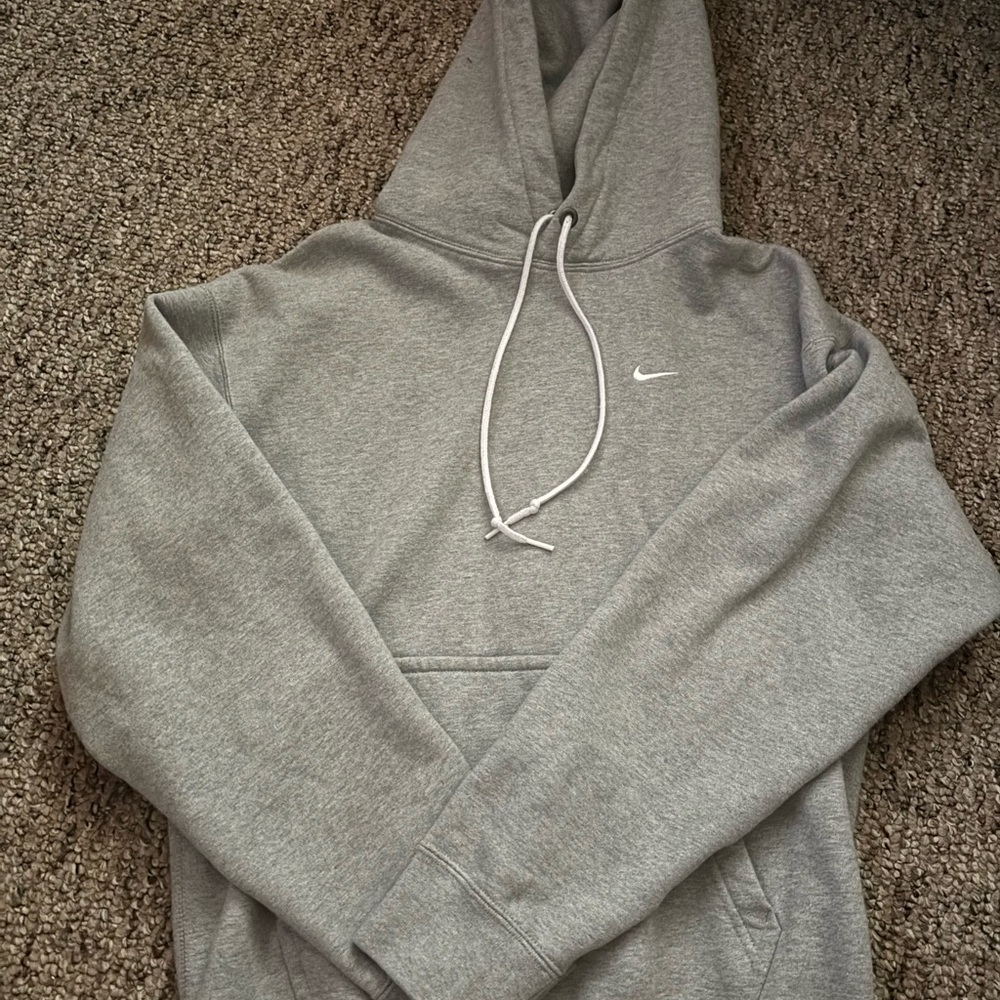 Nike Men's Heather Gray Pullover Hoodie